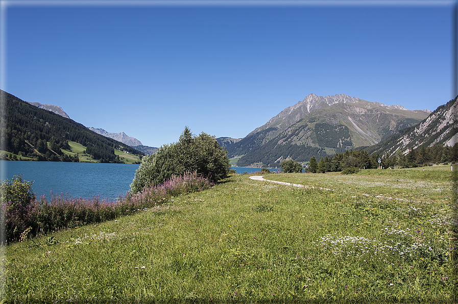 foto Lago di Resia